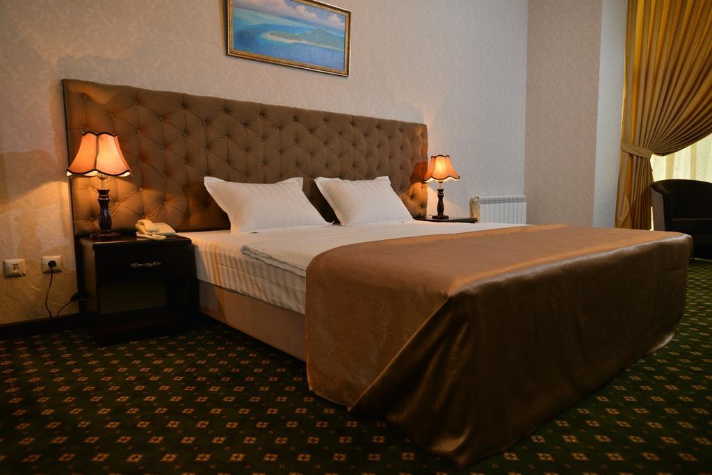 Gloria Hotel Tashkent Exterior foto
