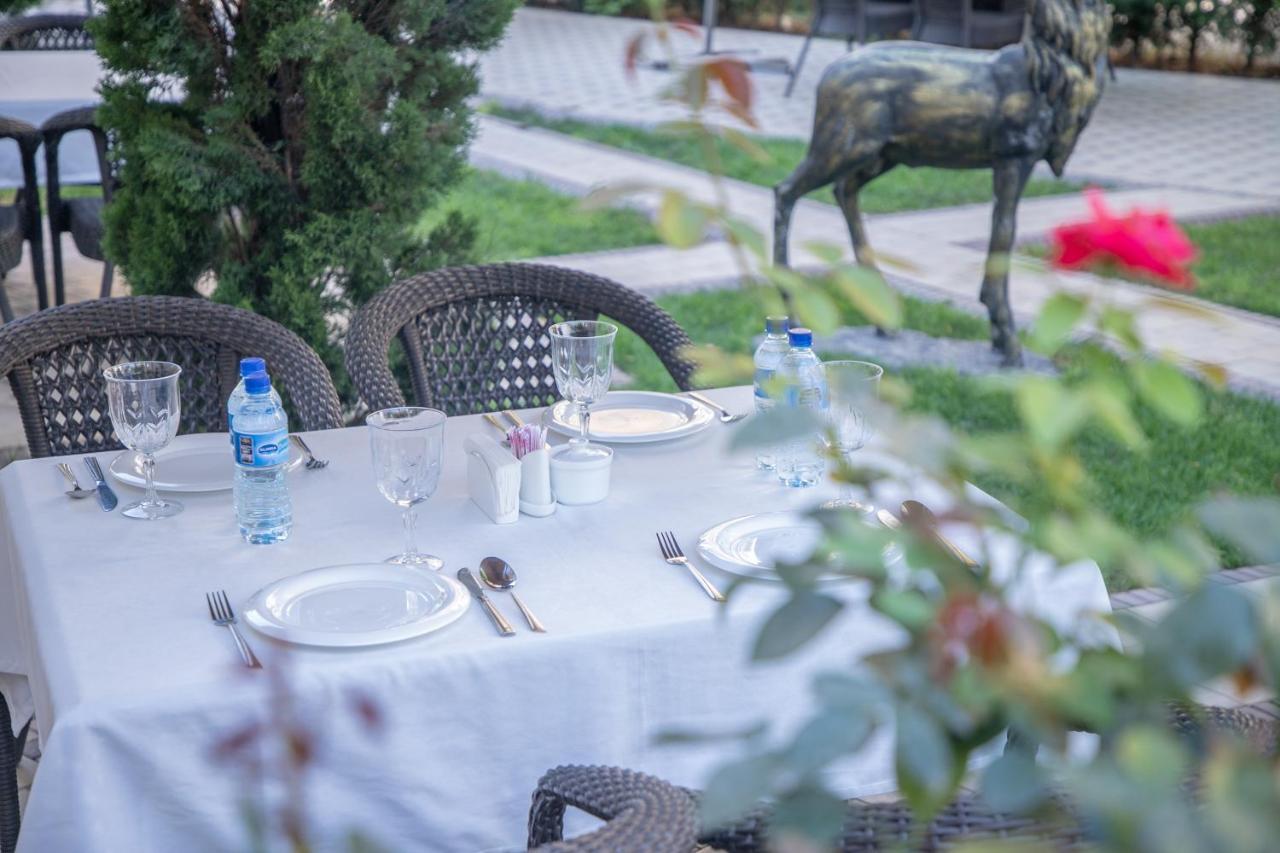 Gloria Hotel Tashkent Exterior foto